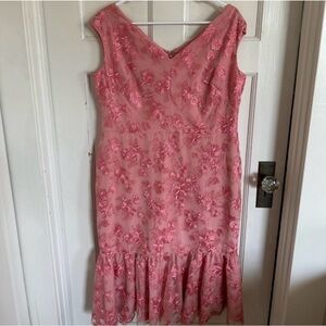Gal Meets Glam Rosemary pink embroidered dress size 18
